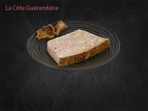 Terrine au Foie de Canard et aux Girolles